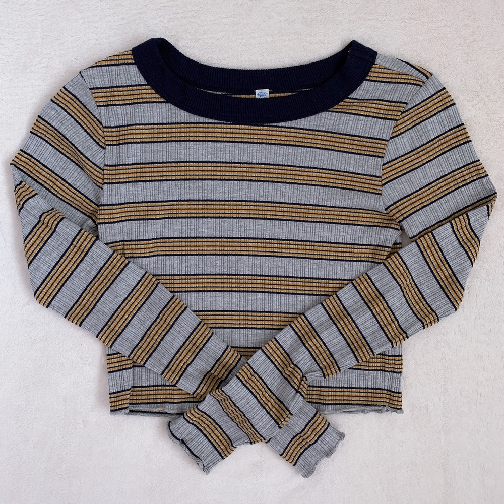 Free people movement cropped long sleeve sweater